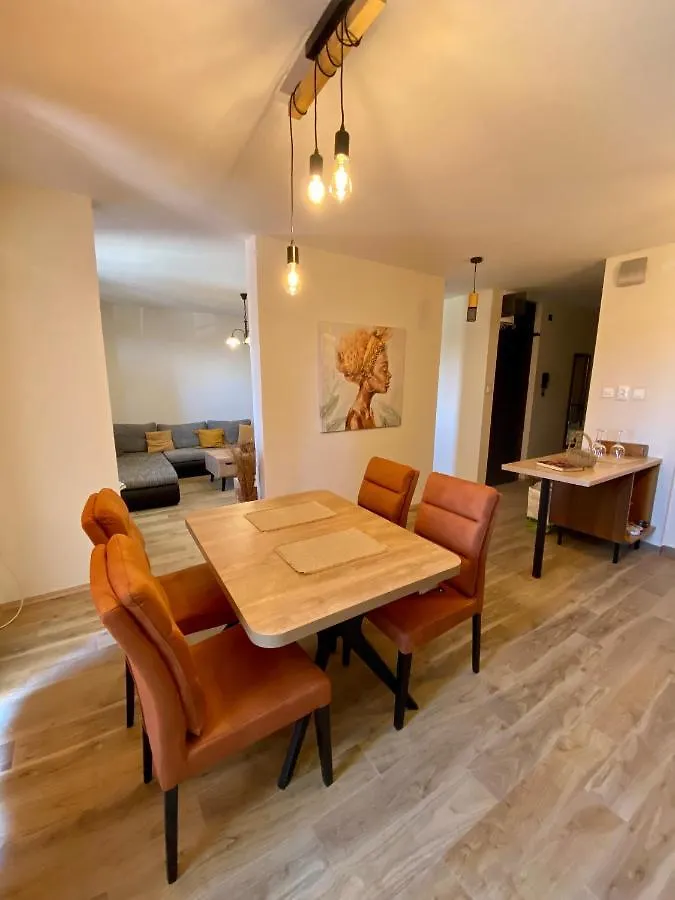 Apartment With Balcony And Free Parking Zadar