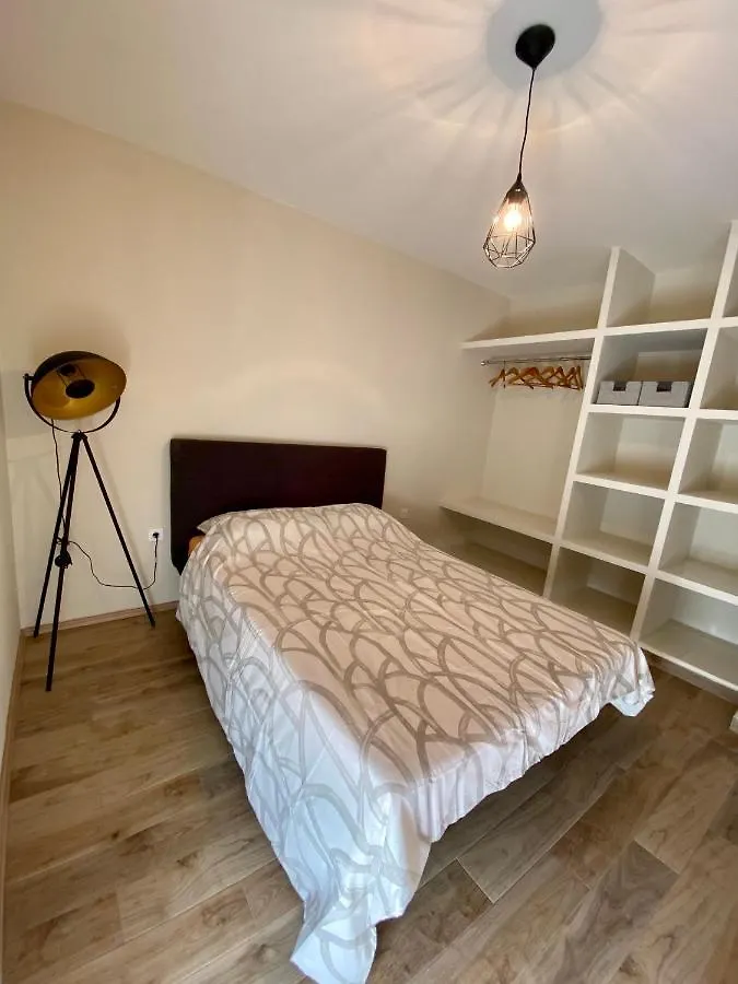 Apartment With Balcony And Free Parking Zadar